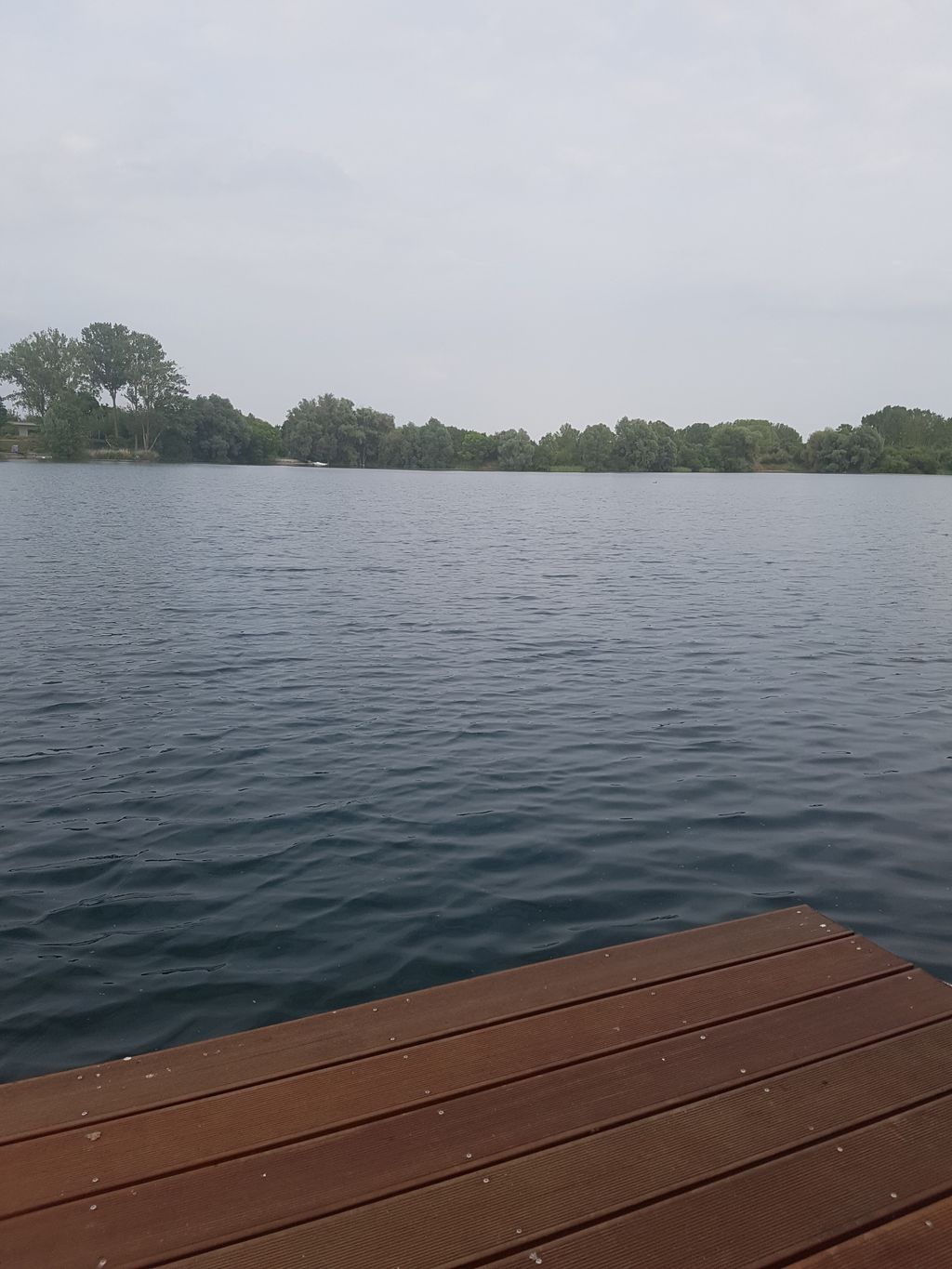 Caravan direttamente sul lago nel sud dello Harz