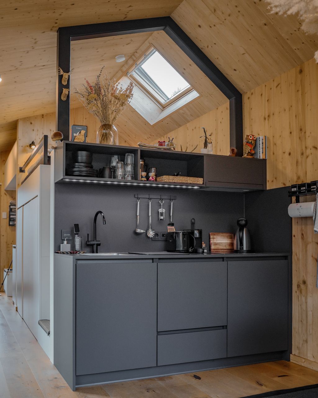 CabinWesterwald | sauna, 5G, e-charging station, forest edge