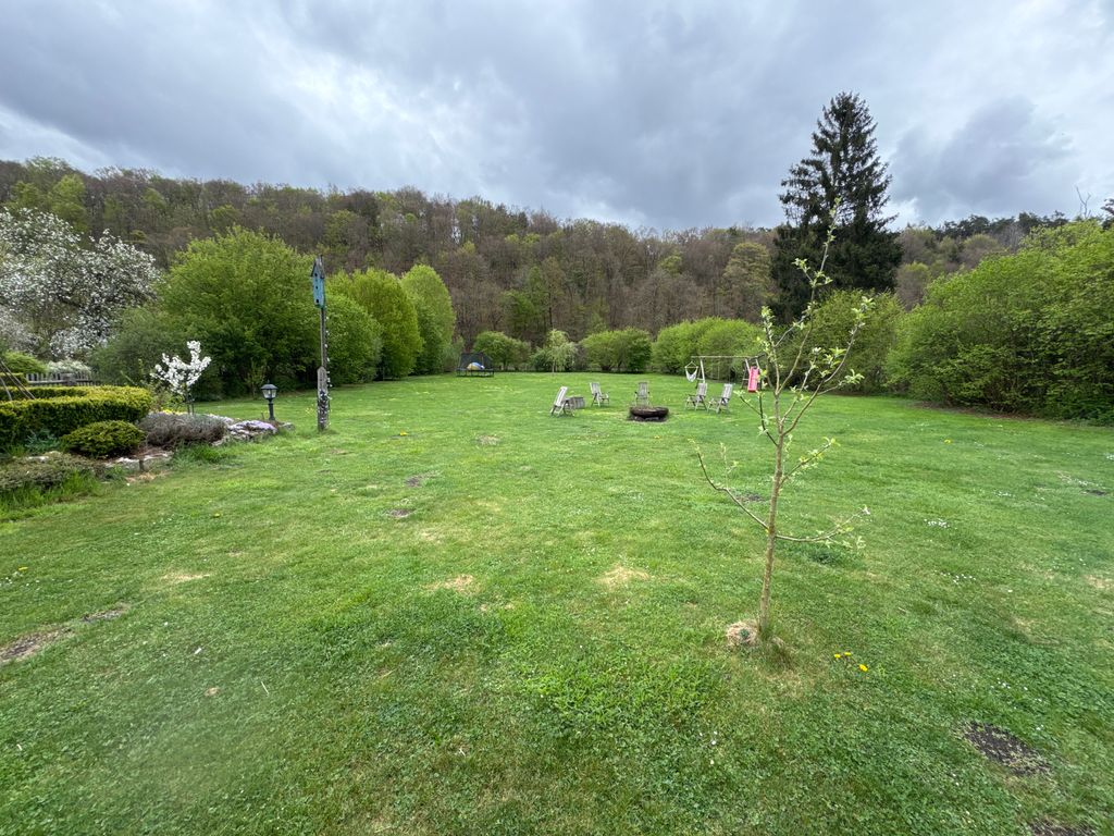 Large tent meadow + natural pool in the beautiful Altmühltal valley