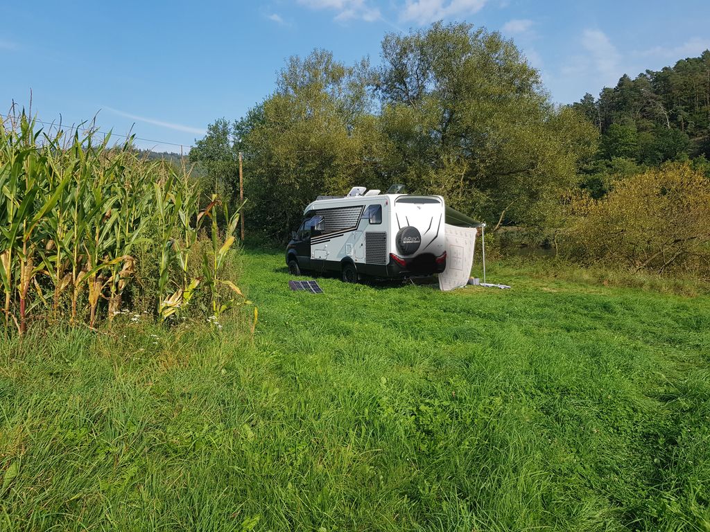 Camping on a farm in the idyllic Regental valley