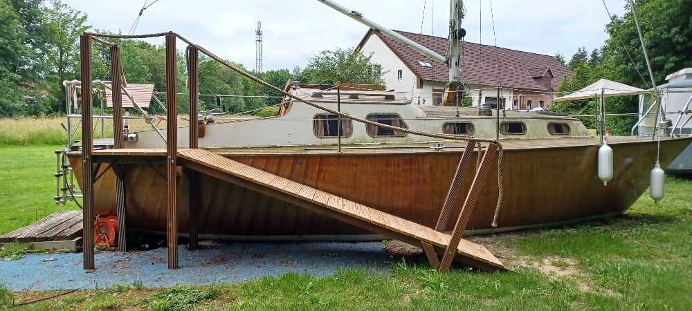 Hyggelige Segelyacht im Weserbergland
