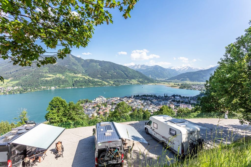 Zell am See: Panorama-Stellplatz mit Seeblick