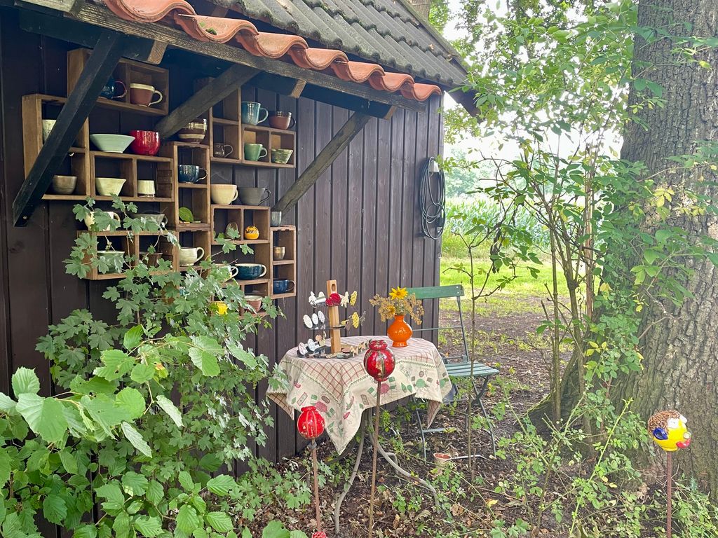 Camping under oak trees on the farm "Hofglück