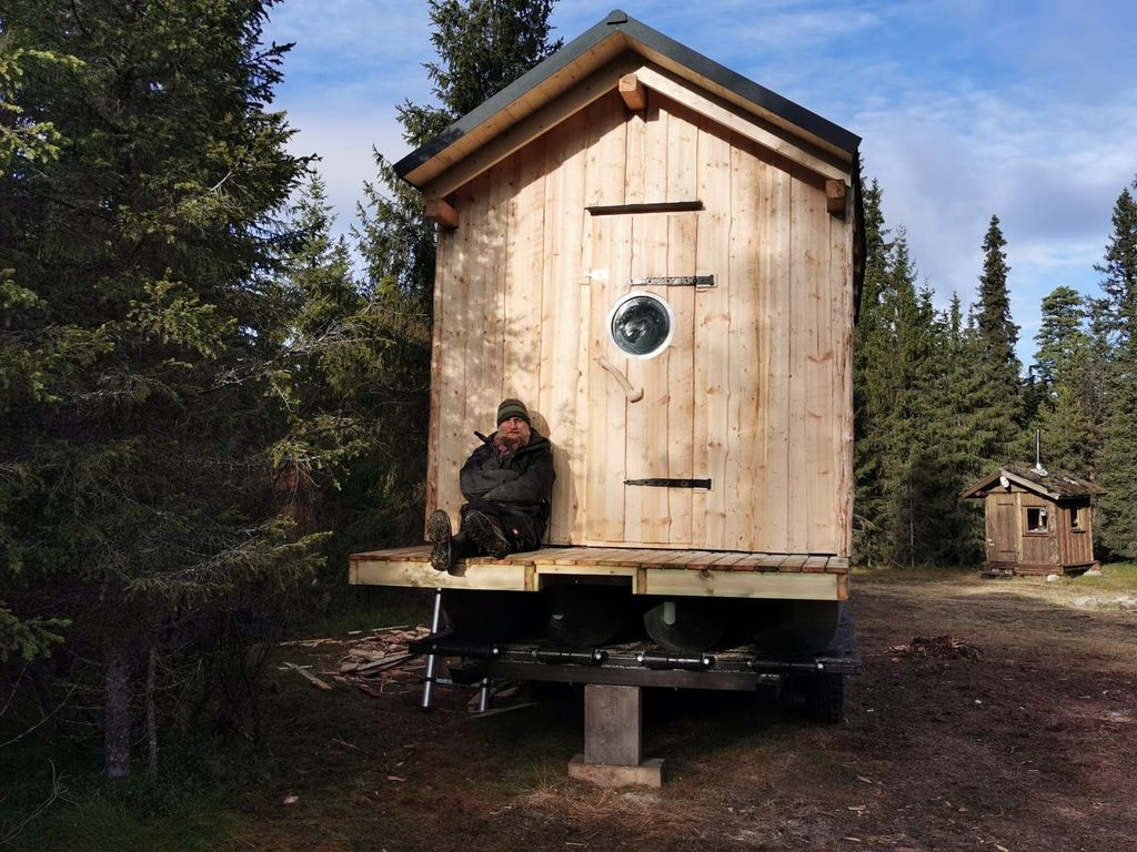 Tiny-House-Boat "Busy Beaver" - Ruhe und Natur