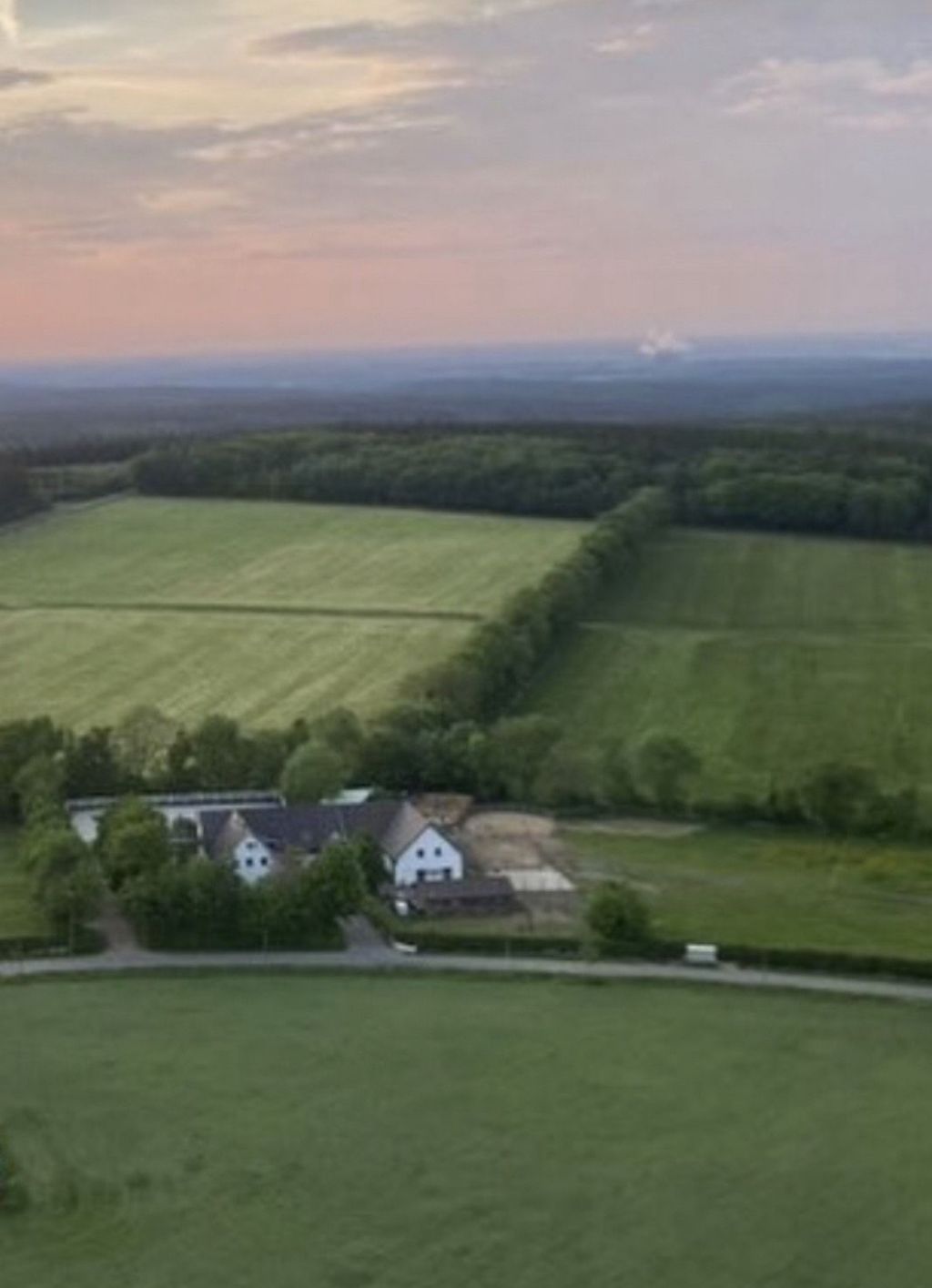 Die Eifel auf einer privaten Reitanlage genießen 