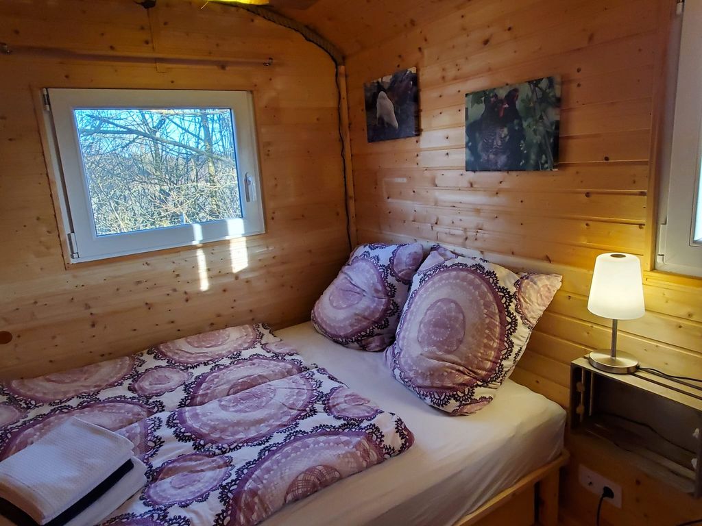 Schäferwagen Hühnerloft am Bauernhof in der Eifel