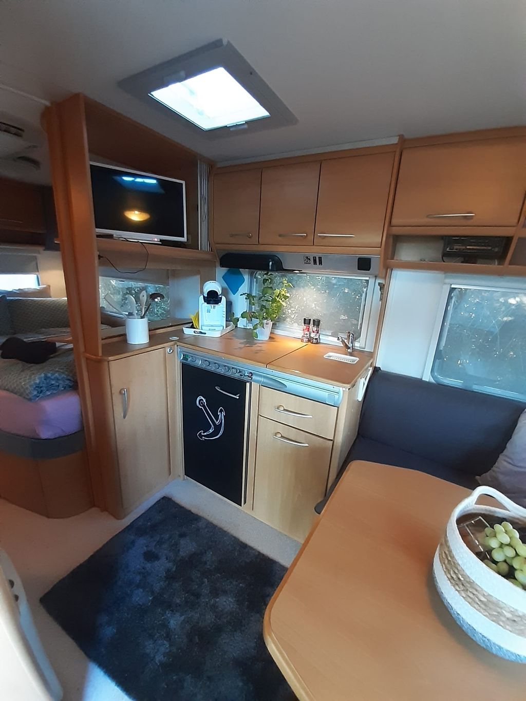Hofurlaub im Wohnwagen mit hofeigenem private SPA