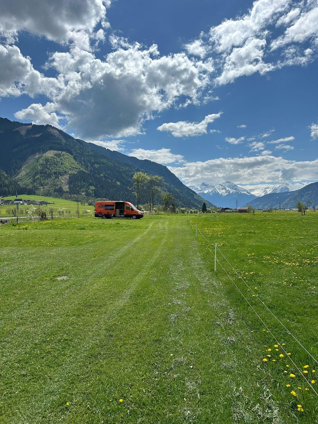 S'Biberplatzl mit Bergkulisse am Steinernen Meer