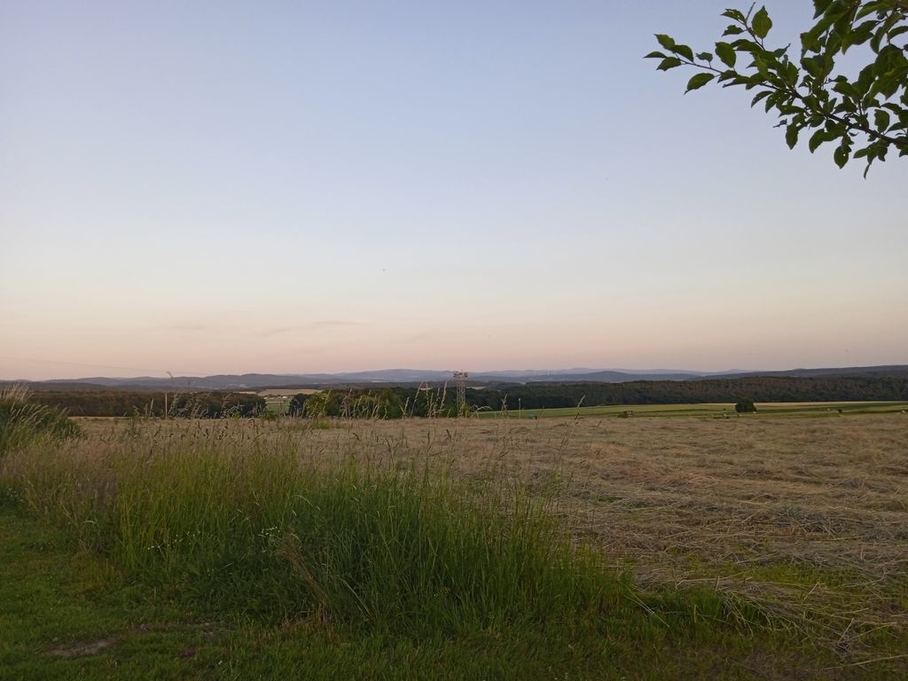 Panorámica del Rhön en una antigua granja de tres lados