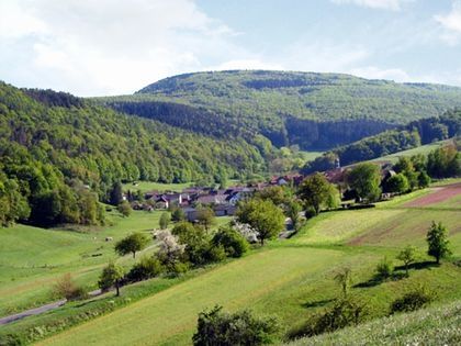 Camping privado con vistas al Meißner