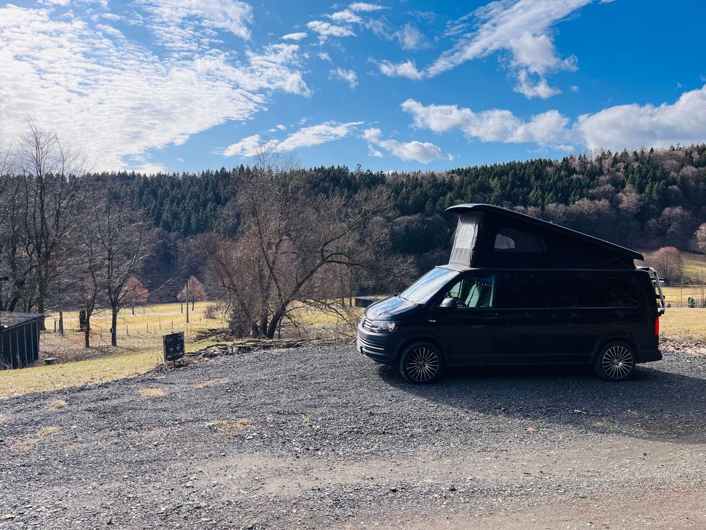 Natura pura sulla montagna più alta dell'Elstergebirge