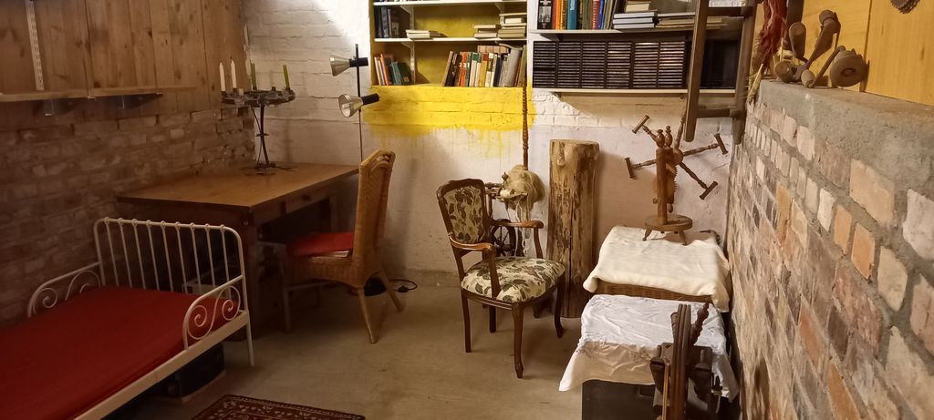 Übernachten im historischen Bücherstall