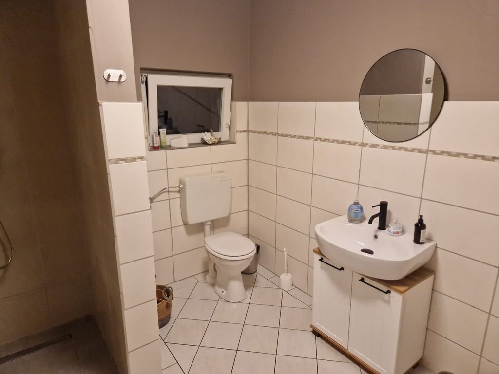 Übernachten im alten Schaustellerwagen 