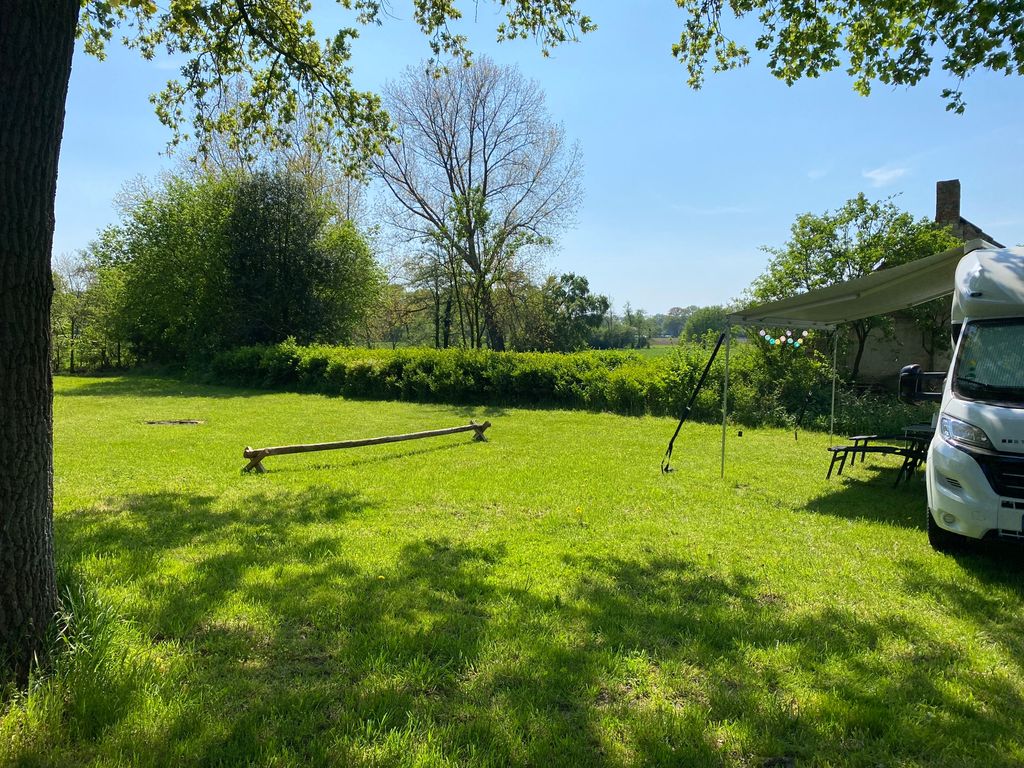 Prairie idyllique de campagne dans l'Emsland