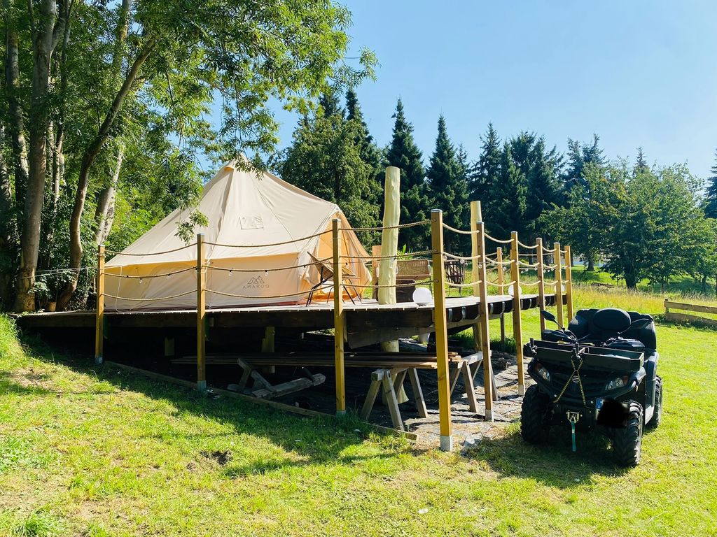 Glamping nell'idilliaca cornice rurale dell'antica tenuta parrocchiale