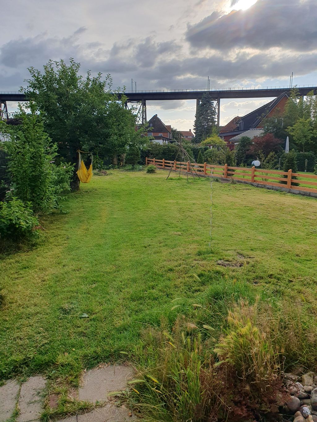 Schlafstelle an der Rendsburger Hochbrücke 