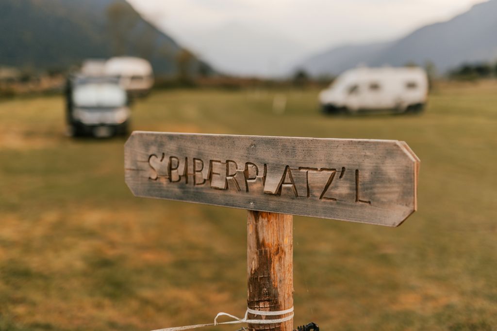S'Biberplatzl with mountain backdrop on the Steinernes Meer