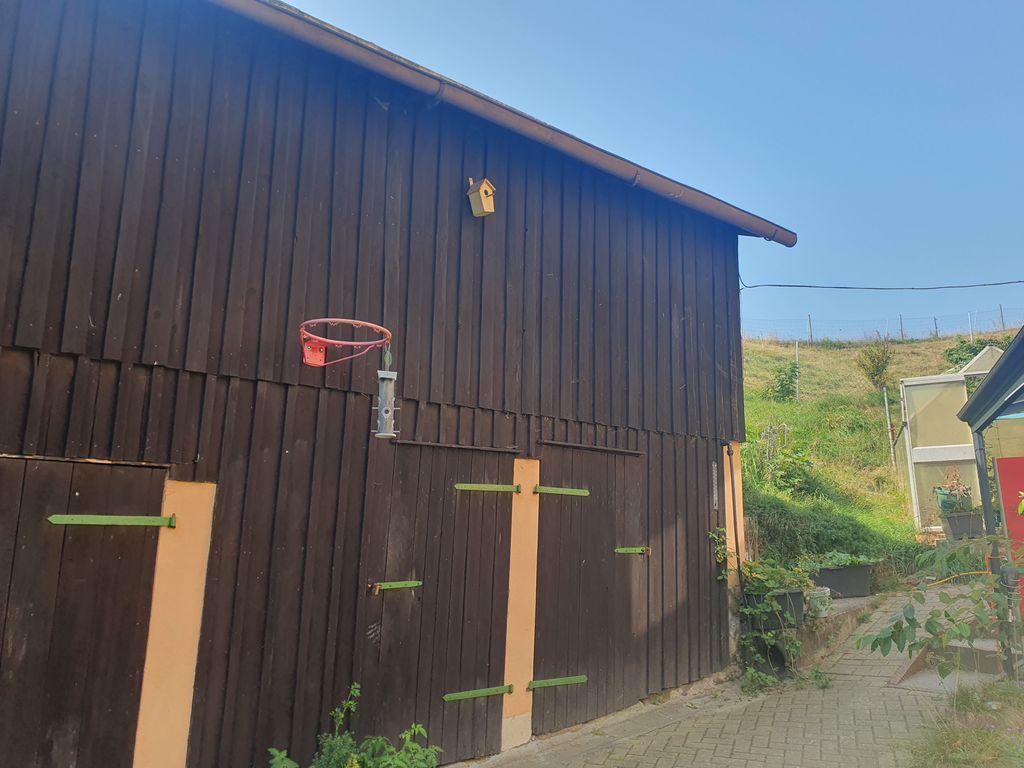 Übernachten in der Holzhütte direkt am Waldrand 
