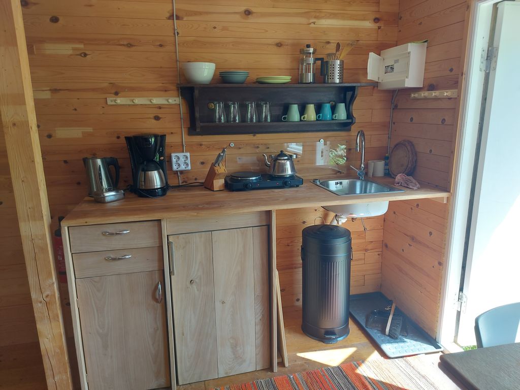 Tiny-House " Ekore " Cabaña junto al lago en el sur de Suecia