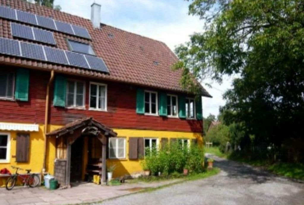 Casa para dormir en la granja ecológica