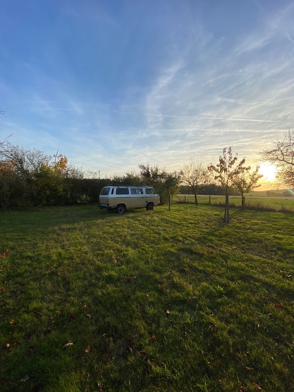 Tra prati, campi e alberi da frutto
