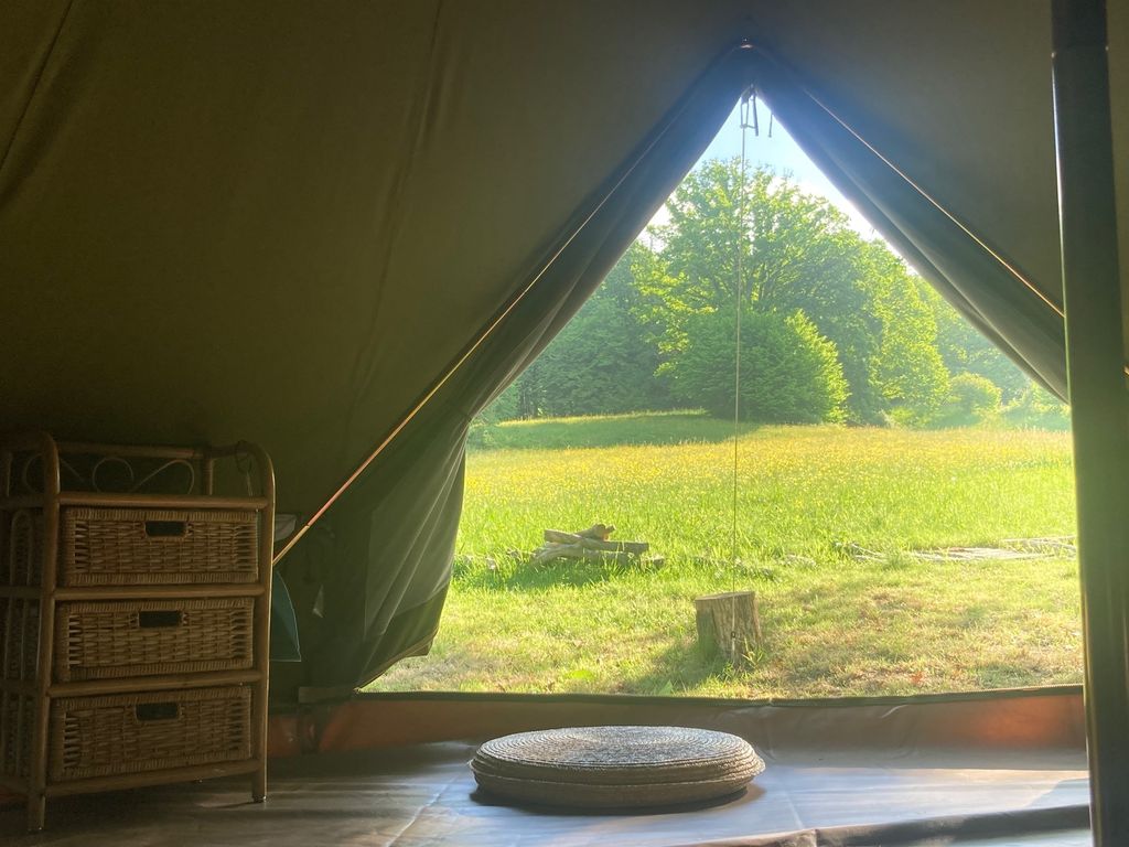 Good things are so close - °round tent° in the countryside
