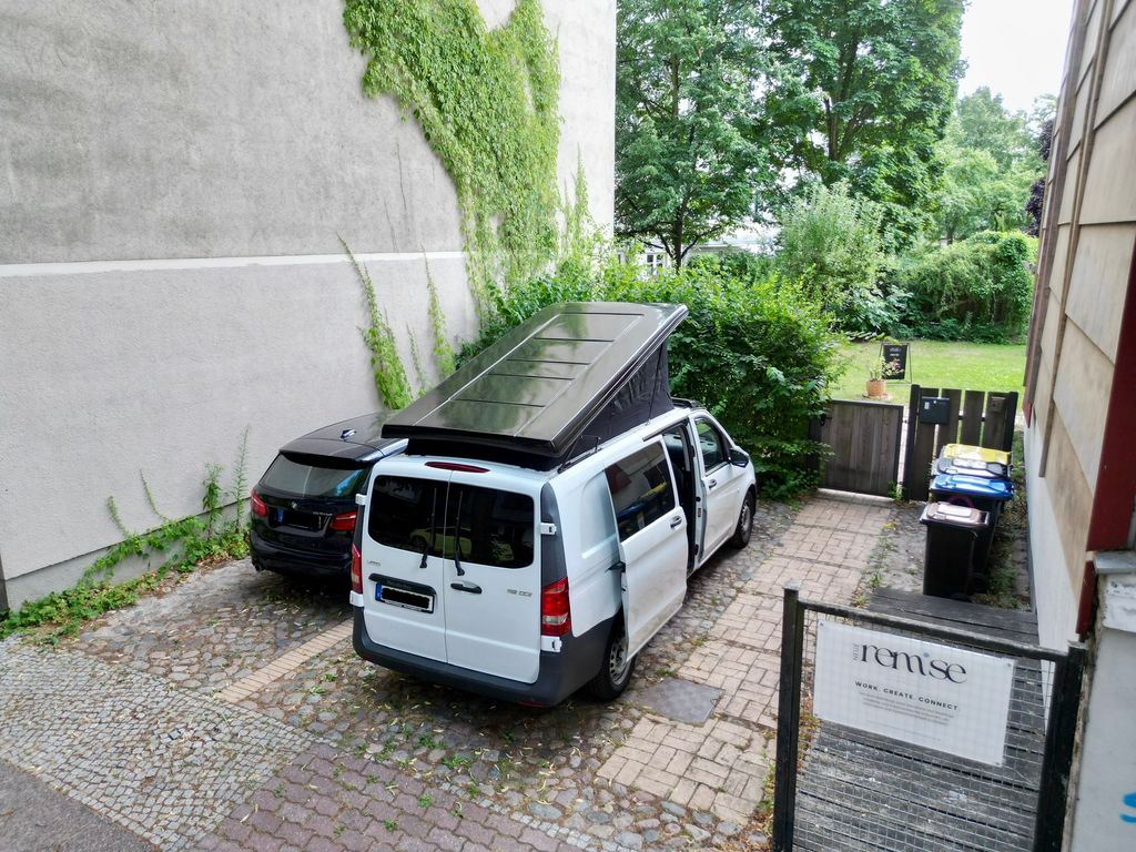 Standplatz von hinten