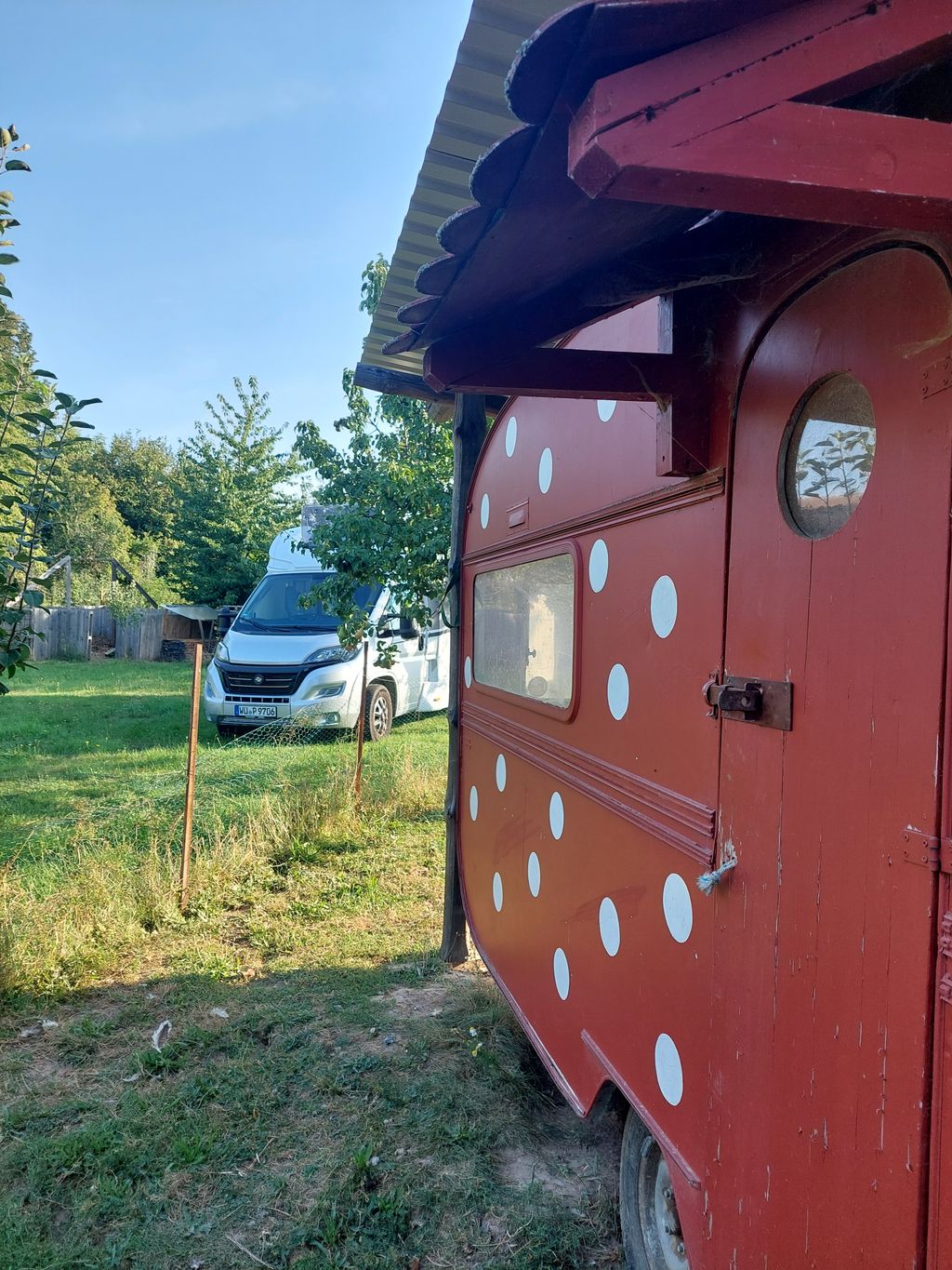 Villa Wölkchen -Zelten auf der Streuobstwiese