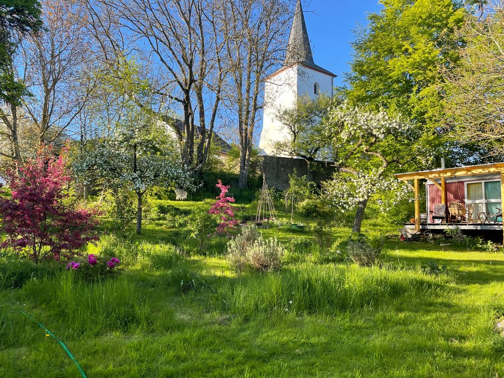 A Garden Oasis & Idyllic Village on the Way of St. James in the Eifel