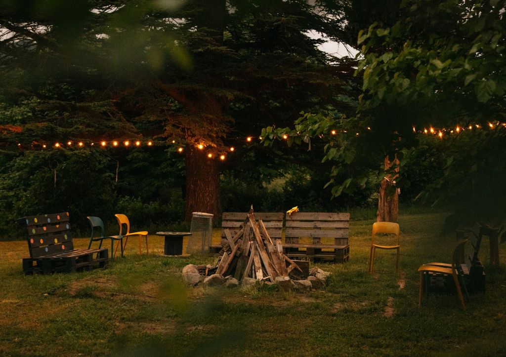 Camping ecológico con huerto cerca de Montesole