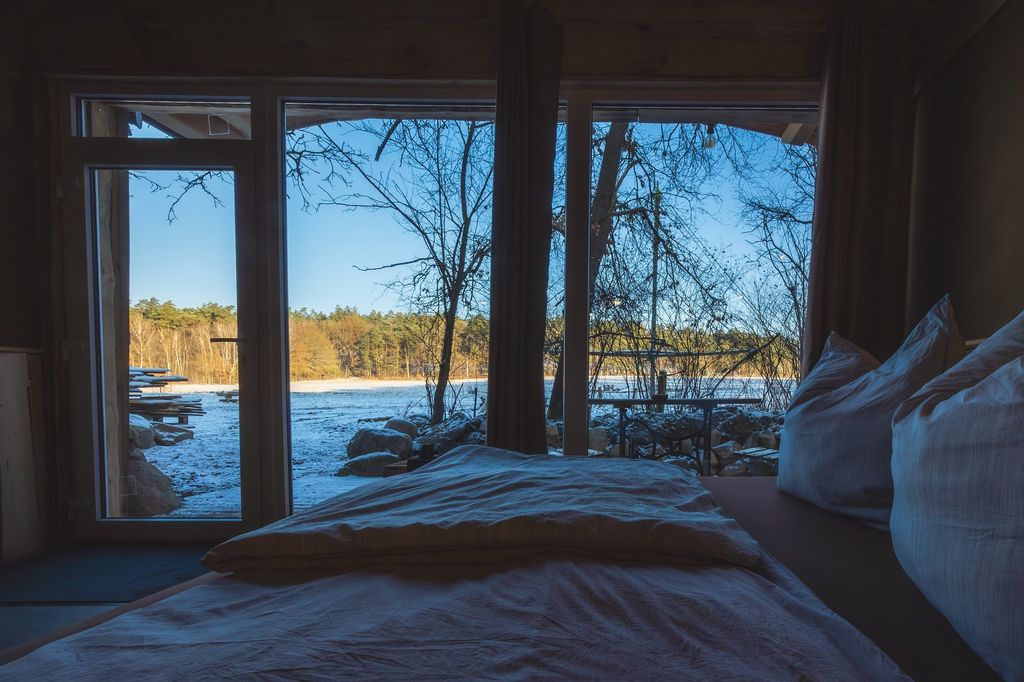 Hobby cave in the countryside with sauna and hot tub