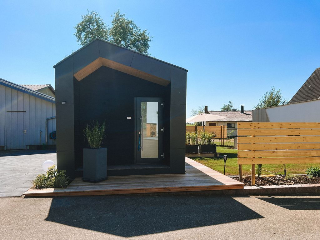 Exclusive tiny house with panoramic views