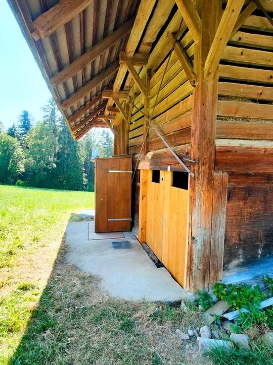 Exclusive experience around the barn