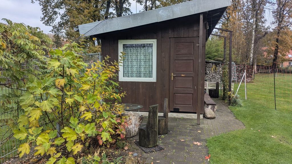Property near the European cycle path and Ems