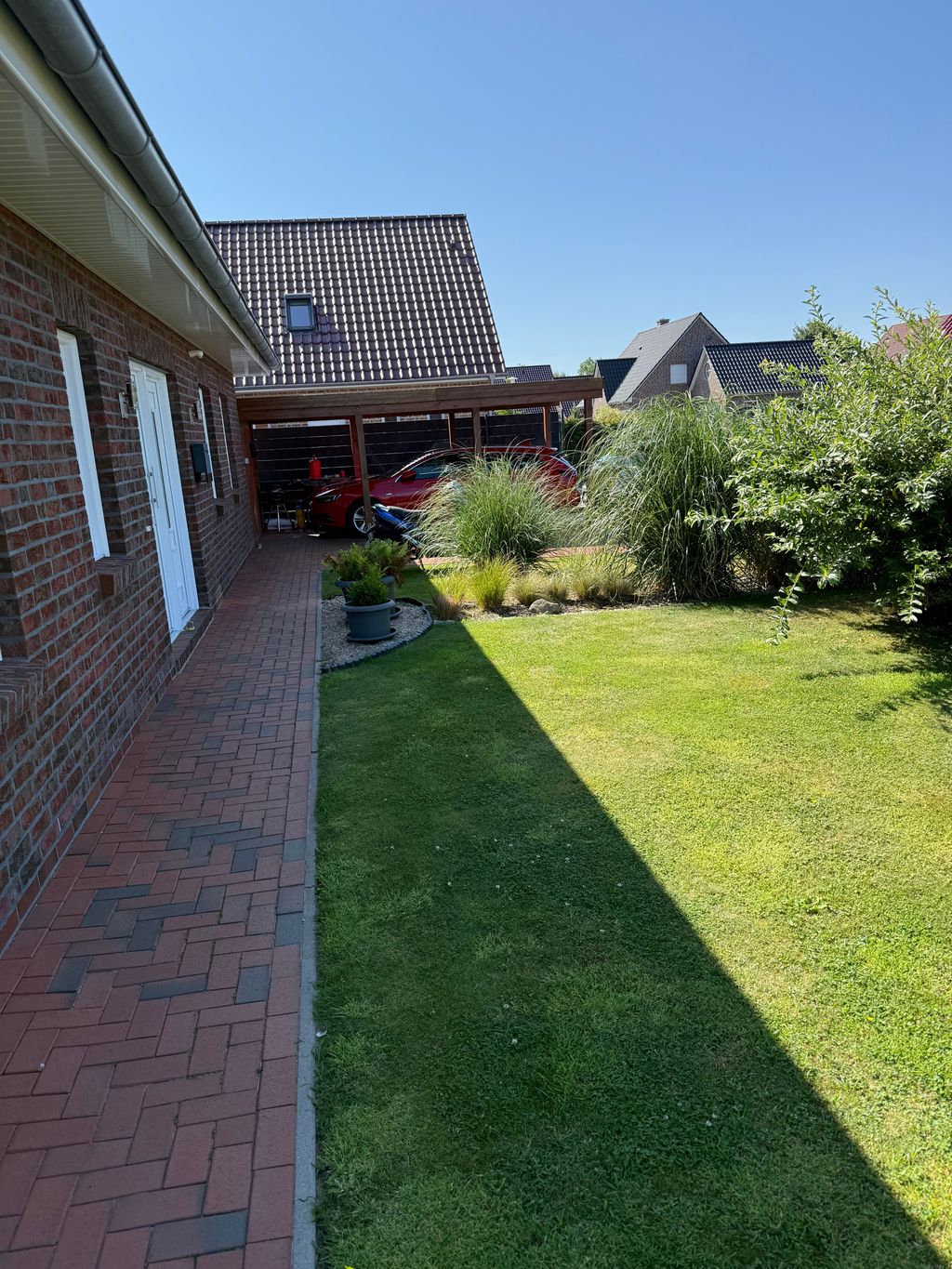 An der kleinen Villa Rindt - nur 2km zur Nordsee
