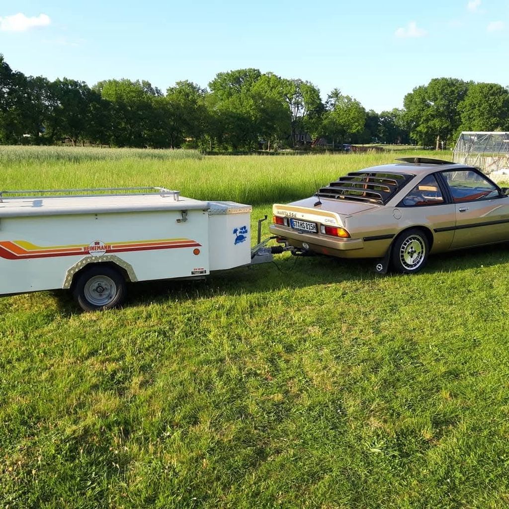 Oldtimer, Natur & Camping: Willkommen Im Felde