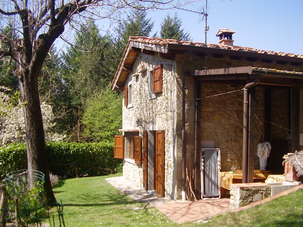 Antico Essiccatoio delle Castagne in Toscana
