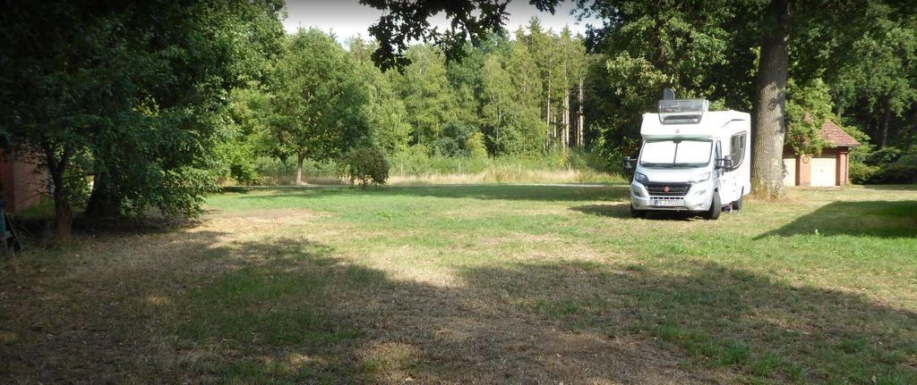 An den Eichen auf dem Bauernhof in HeberSurbostel 
