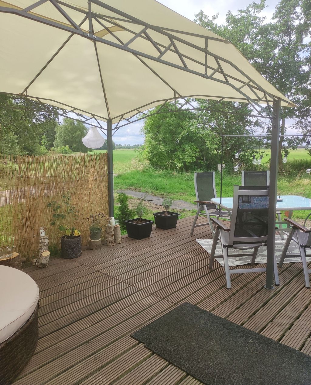 Bonita casita junto al lago en Frisia Oriental