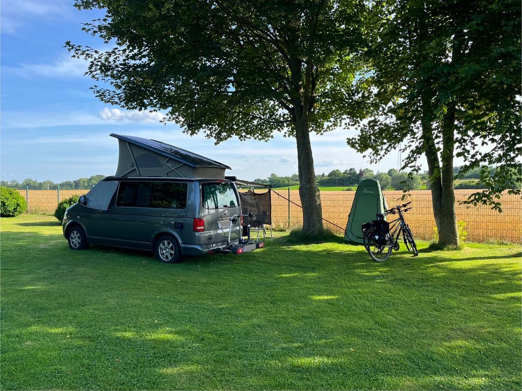 Campingidylle zwischen Nord-Ostsee-Kanal und Meer