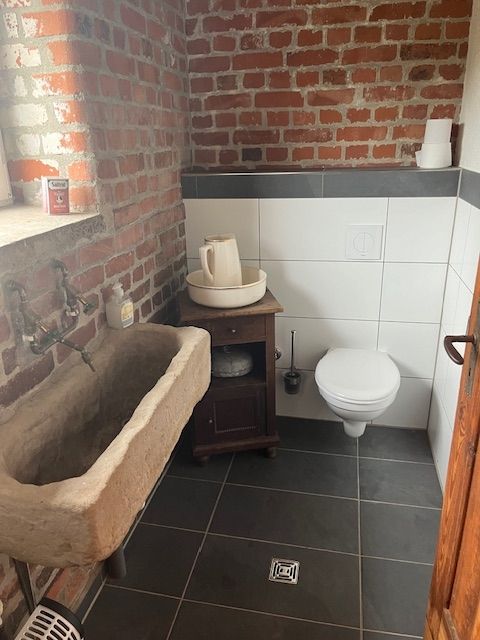 Rhön Nature Campsite: Orchard at the edge of the forest