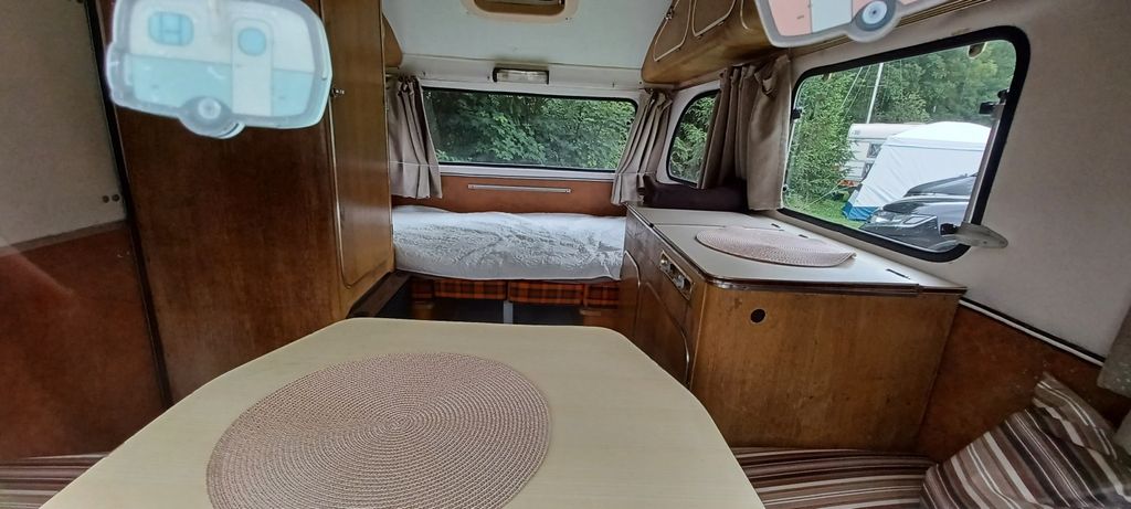 Hyggelige Wohnwagen „Constructam“ auf dem Hyggehof