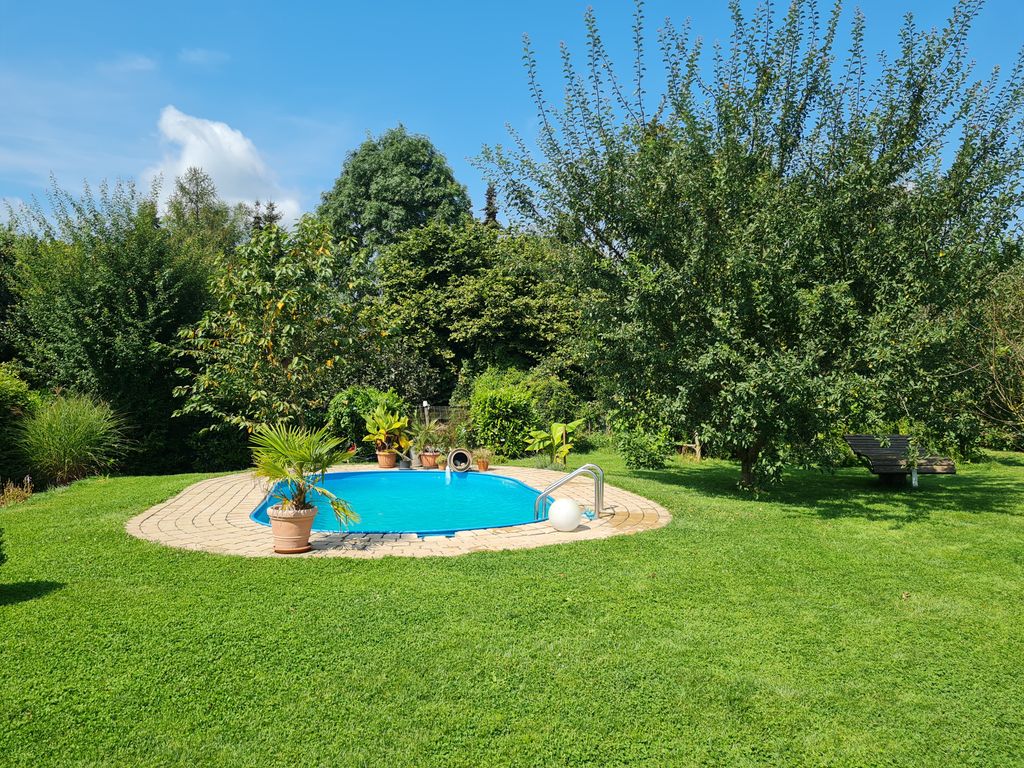 Suitable place for travelers or campers