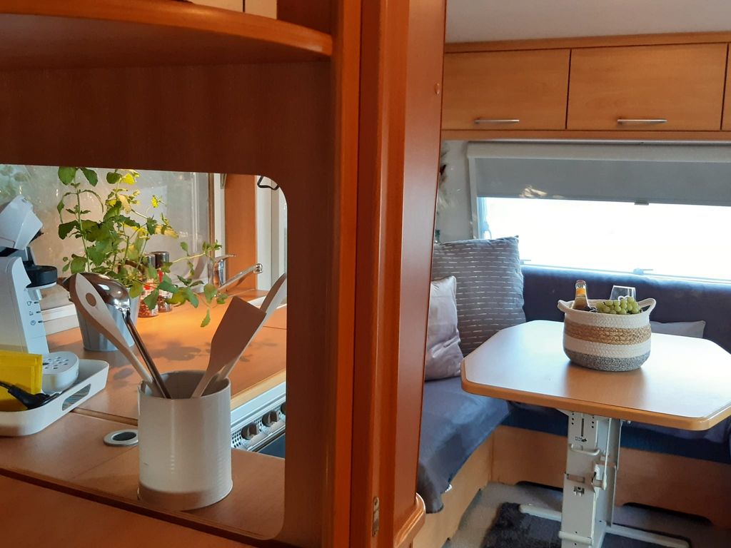 Hofurlaub im Wohnwagen mit hofeigenem private SPA