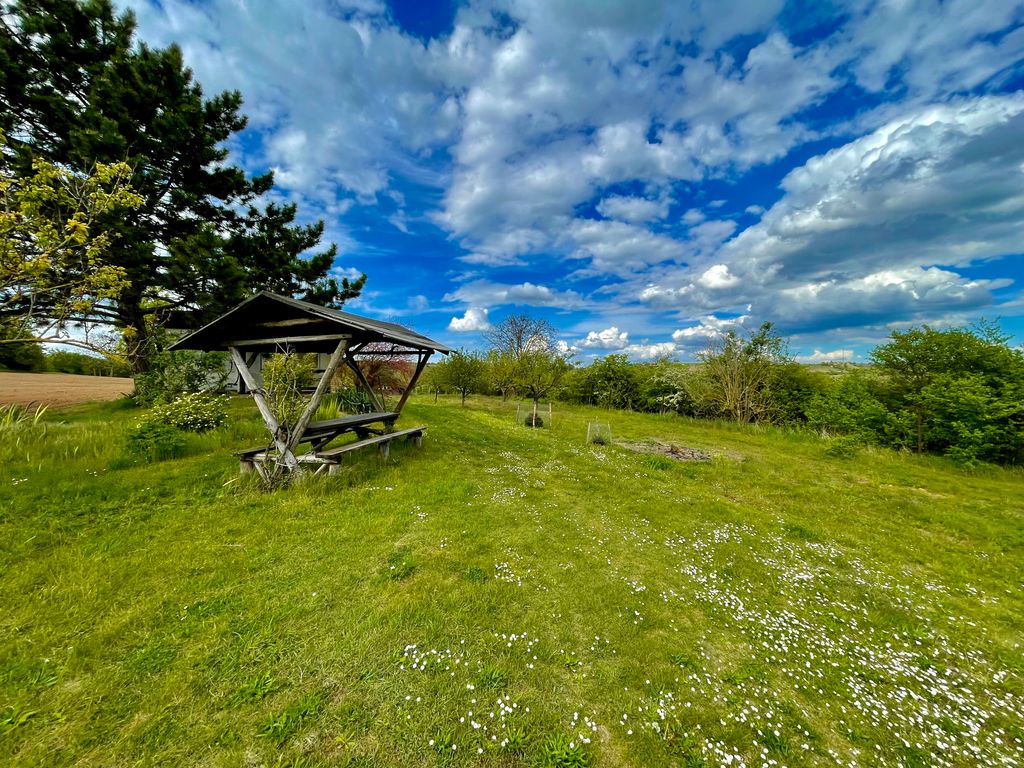 Stellplatz an der Obstplantage: Nahe Bindersee