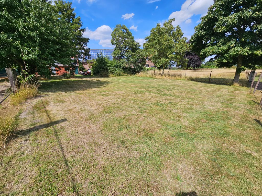 Emplacement sur prairie à la ferme