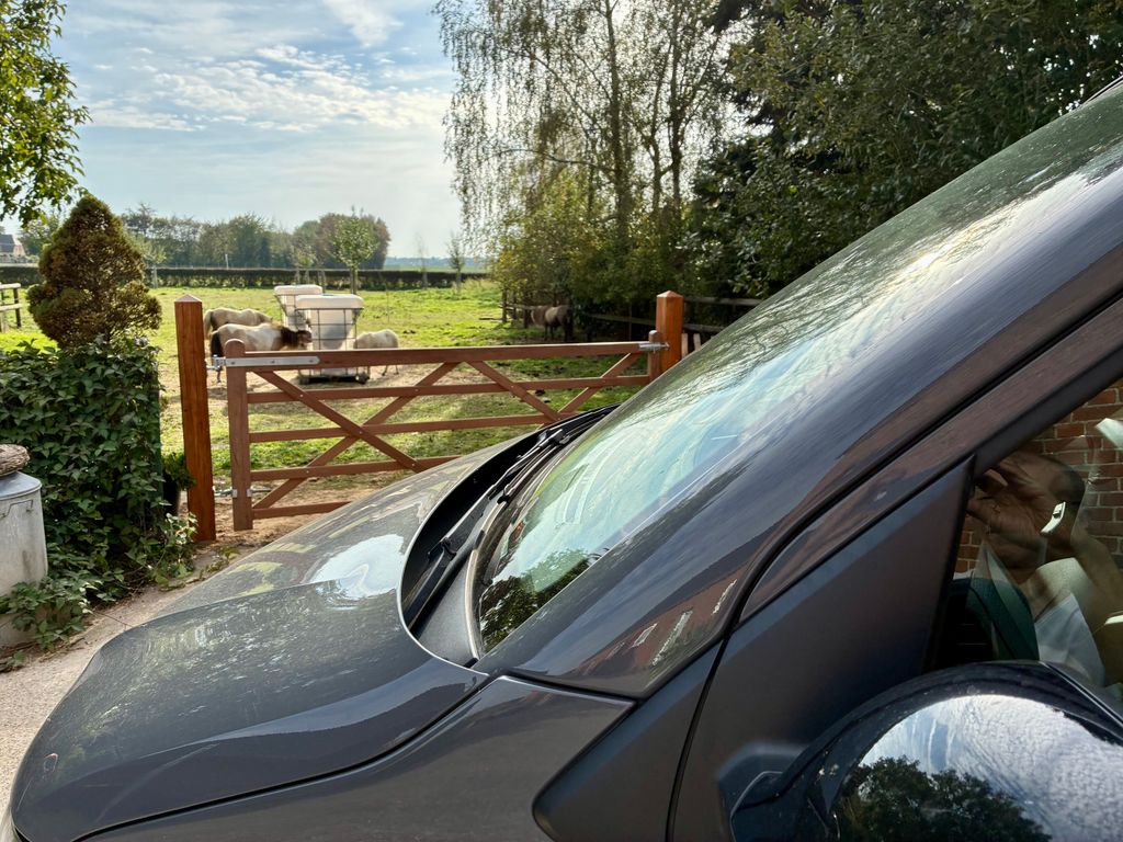 Basse-Rhénanie, Clèves : emplacement de stationnement dans une cour