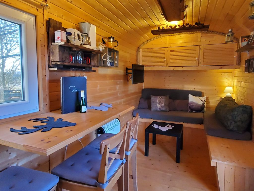 Schäferwagen Hühnerloft am Bauernhof in der Eifel