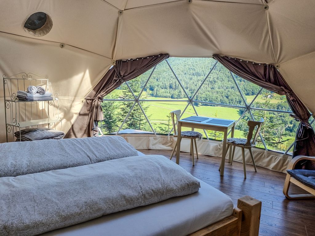 Raus aus dem Alltag - Rein ins Schwarzwald-Iglu