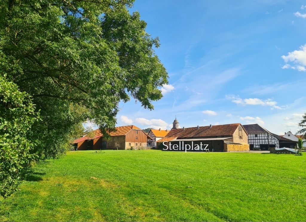 Former estate with meadow and brook near A7